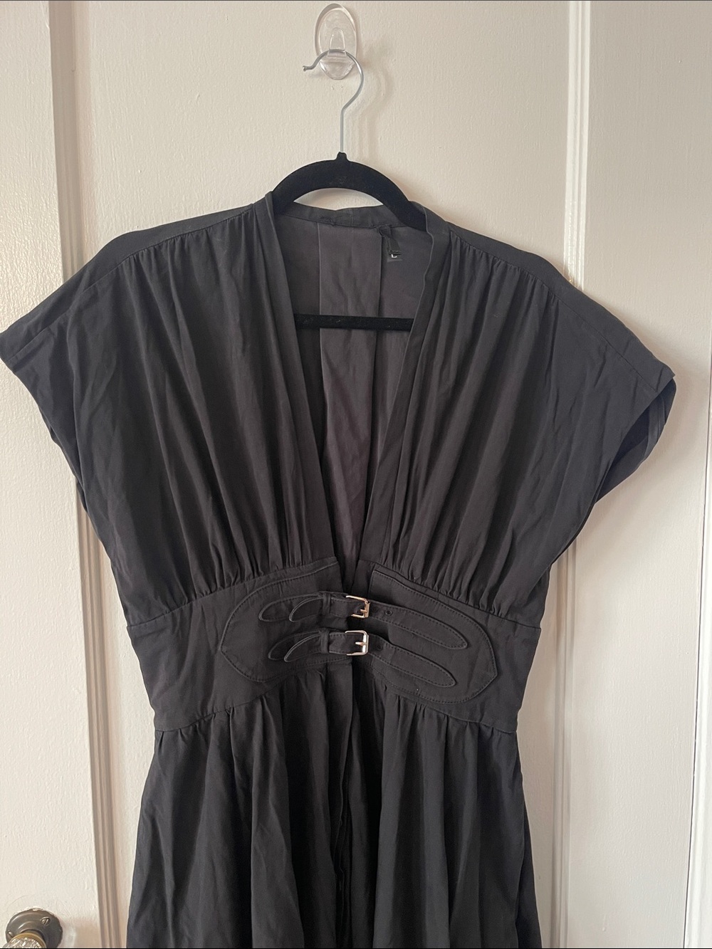 Alexis Jaden Black Belted V-Neck Maxi Dress - Picture 7 of 12